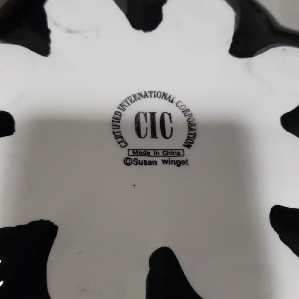 Halloween Pumpkin Bowl - Picture 5 of 12